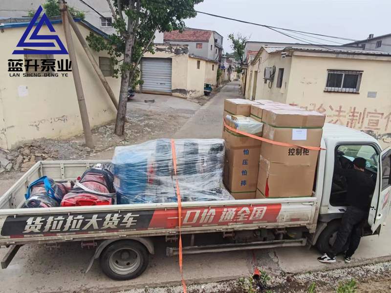 濟南齊魯軟件園消火栓泵噴淋泵及配套控制柜發(fā)貨 濟南齊魯軟件園消火栓泵噴淋泵及配套控制柜發(fā)貨